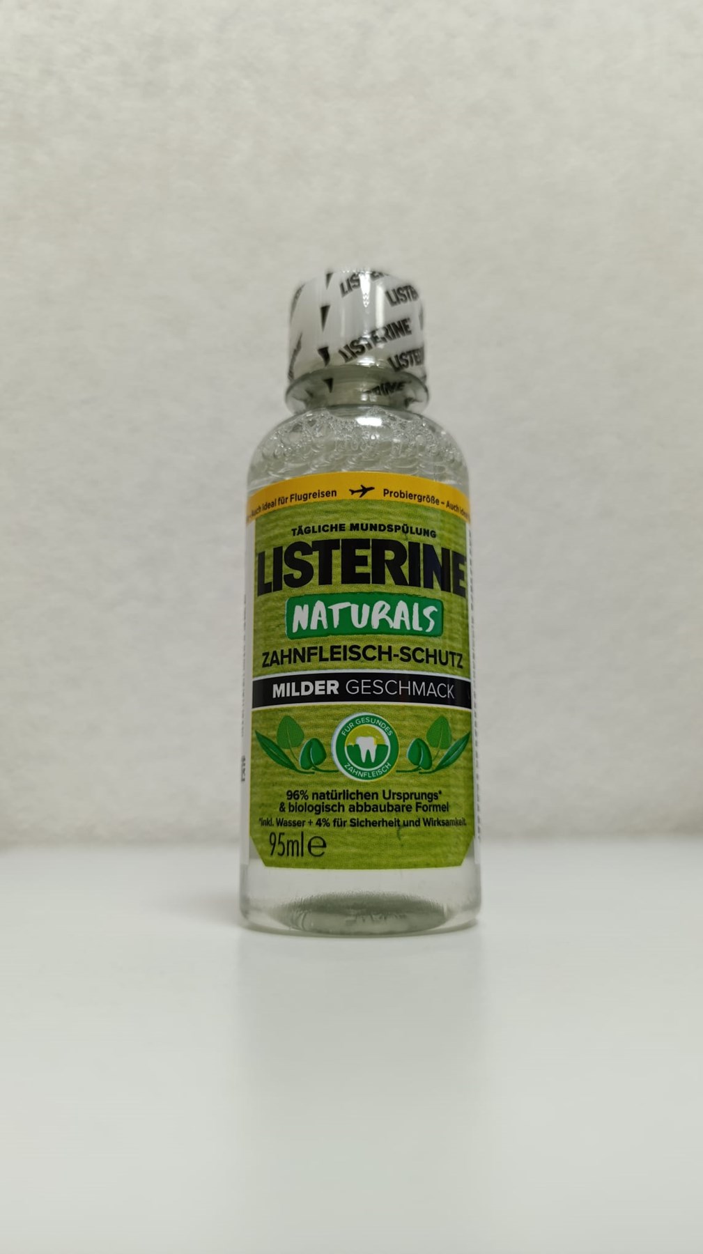 Listerine%20Dental%20Mouthwash%2095ml%20Naturals